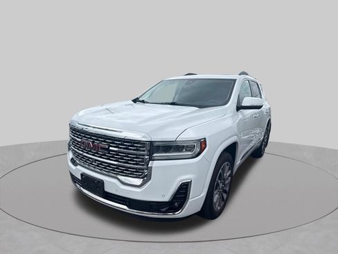 Used 2021 GMC Acadia Denali w/ Denali Technology Package FWD image 2