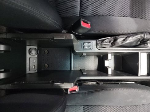 Used 2012 Subaru Forester 2.5X Premium AWD/4WD image 28