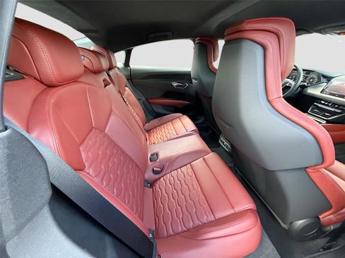 Used 2024 Audi RS e-tron GT w/ Carbon Performance Package image 27