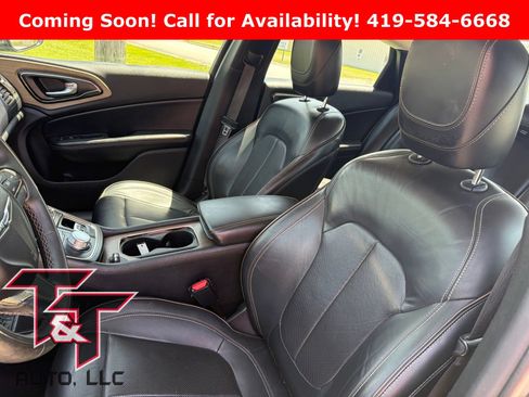 Used 2015 Chrysler 200 C w/ Navigation & Sound Group I FWD image 5