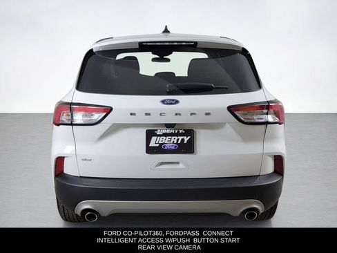 Certified 2022 Ford Escape SE w/ Cold Weather Package image 4