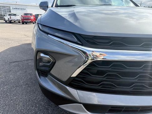 Used 2023 Chevrolet Blazer LT w/ Convenience Package image 9