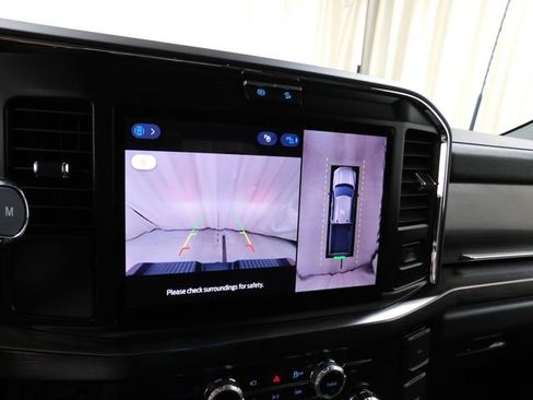 New 2026 Ford F250 Lariat w/ Black Appearance Package image 31