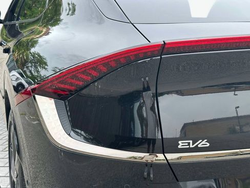 Certified 2023 Kia EV6 GT-Line w/ GT-Line White Seat Package AWD/4WD image 11