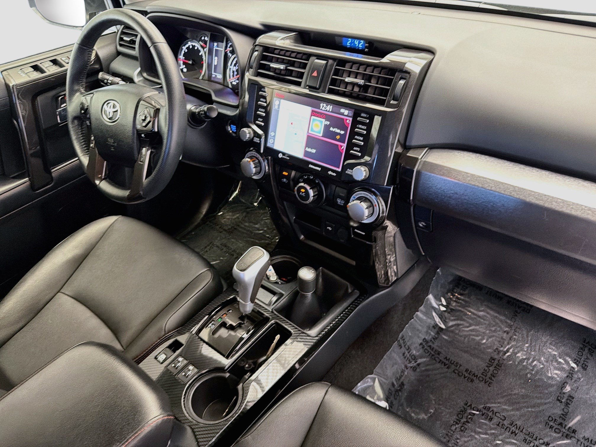 Used 2022 Toyota 4Runner TRD Off-Road Premium AWD/4WD image 12