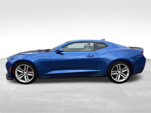 Used 2016 Chevrolet Camaro LT w/ RS Package RWD image 10