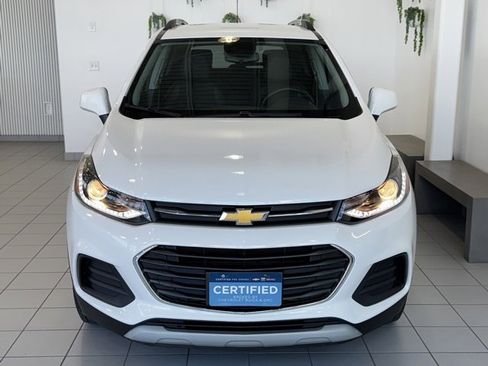 Certified 2022 Chevrolet Trax LT w/ LT Convenience Package image 30