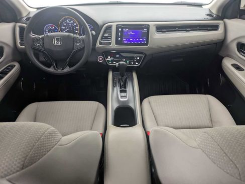 Used 2018 Honda HR-V EX image 16