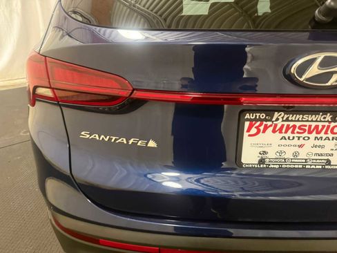 Used 2023 Hyundai Santa Fe SE w/ Cargo Package image 17