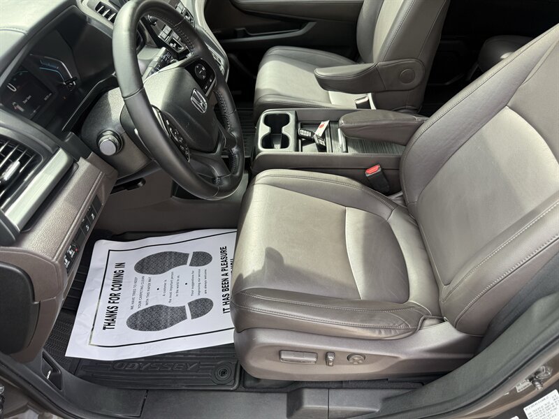 Used 2020 Honda Odyssey Touring image 10