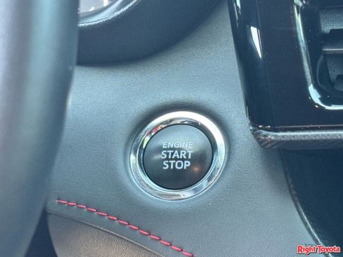 Used 2023 Toyota Highlander XSE image 26