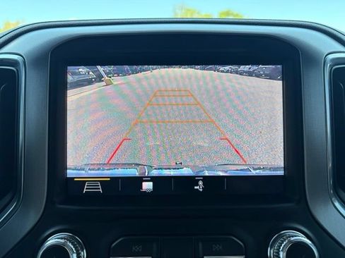 Used 2019 GMC Sierra 1500 SLT w/ SLT Premium Plus Package AWD/4WD image 19