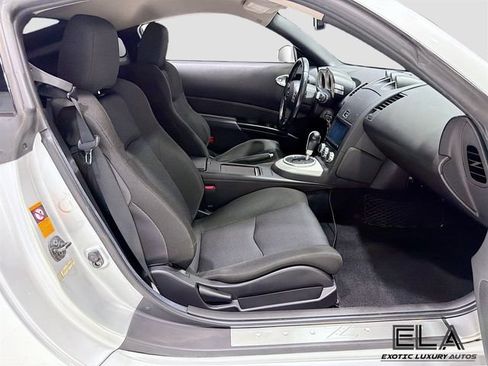 Used 2008 Nissan 350Z Enthusiast w/ Cargo Convenience Pkg RWD image 24