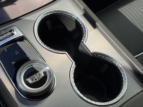 New 2026 Cadillac Vistiq Luxury w/ LPO, Floor Liner Package image 29