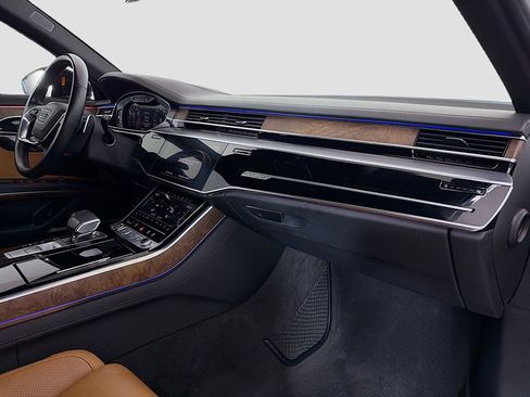 Used 2023 Audi A8 L 3.0T w/ Luxury Package image 20