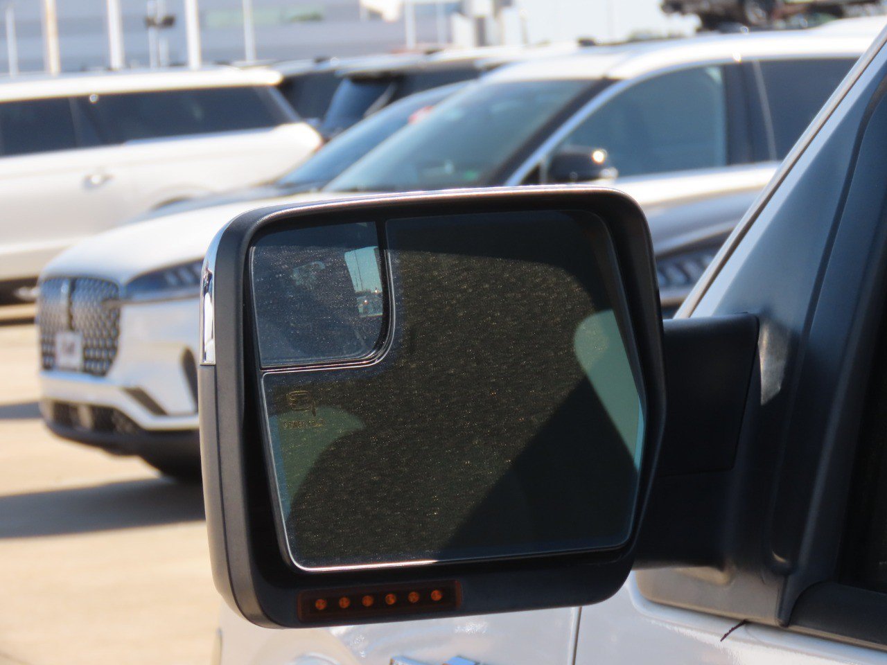 Used 2011 Ford F150 Platinum AWD/4WD image 18