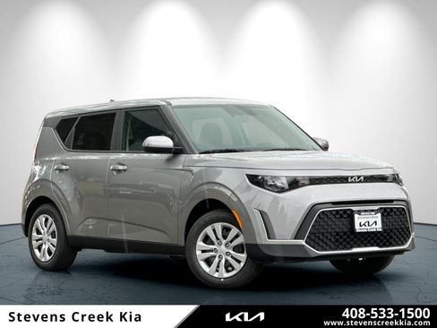 New 2025 Kia Soul LX image 1