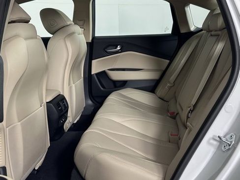 Certified 2025 Acura TLX w/ Technology Package image 23