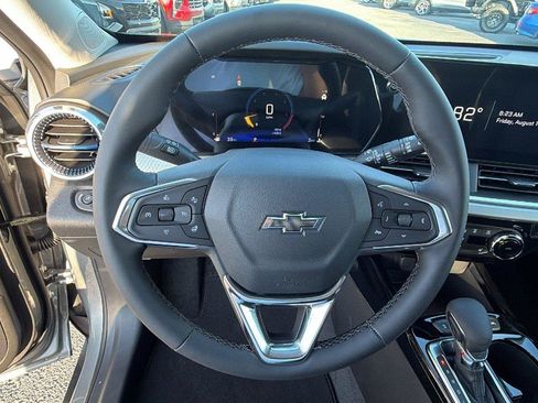 New 2026 Chevrolet Trax LT w/ Driver Confidence Package FWD image 20