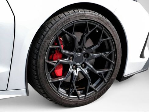 Used 2023 Chevrolet Corvette Stingray Preferred Cpe w/ Z51 Performance Package RWD image 48