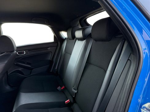 Used 2023 Honda Civic Sport image 11