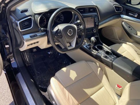 Used 2021 Nissan Maxima 3.5 SV w/ Floor Mat Group FWD image 16