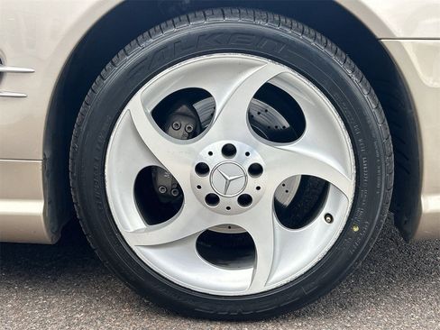 Used 2004 Mercedes-Benz SL 500 image 7