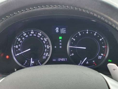 Used 2013 Lexus IS 350C w/ Luxury Pkg image 20