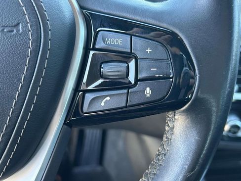 Used 2018 BMW 530i 530i w/ Premium Package image 23