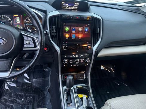 Used 2022 Subaru Ascent Limited image 12