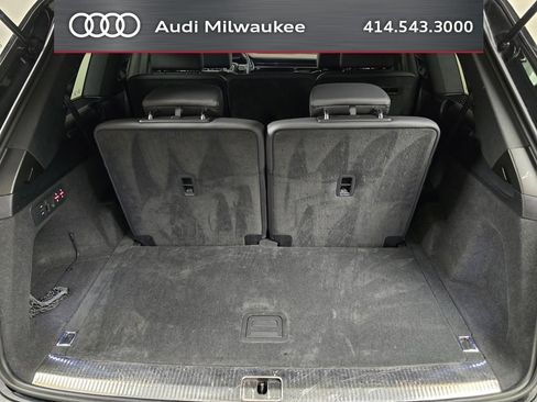 Used 2023 Audi Q7 3.0T Prestige w/ Prestige Package AWD/4WD image 11
