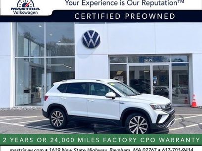 Certified 2022 Volkswagen Taos SE