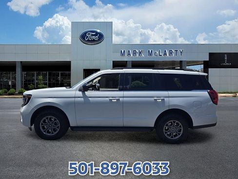 Used 2025 Ford Expedition Active RWD image 2