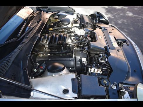 Used 2004 Ford Thunderbird RWD image 36