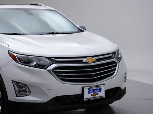 Used 2019 Chevrolet Equinox Premier image 12
