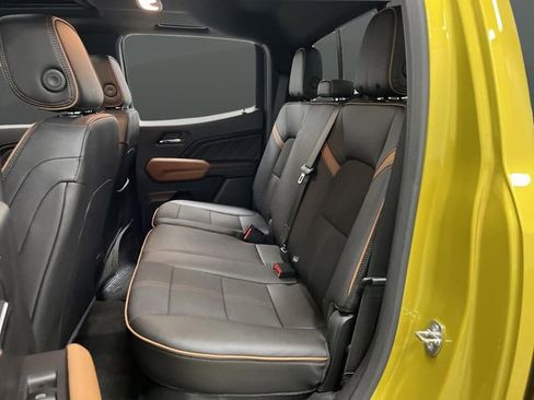 Used 2023 GMC Canyon AT4 image 30