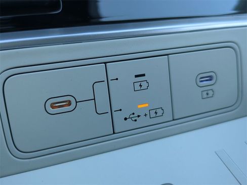 New 2026 Hyundai Santa Fe SE image 26