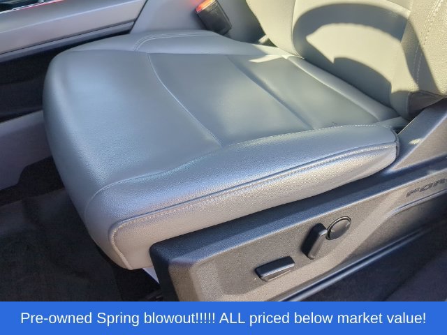 Used 2025 Ford F150 Lightning Flash AWD/4WD image 25