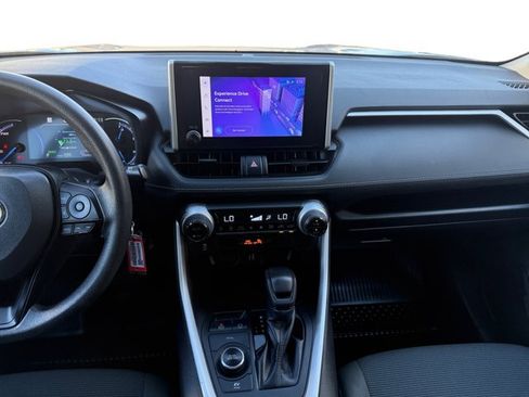 Used 2023 Toyota RAV4 LE AWD/4WD image 15