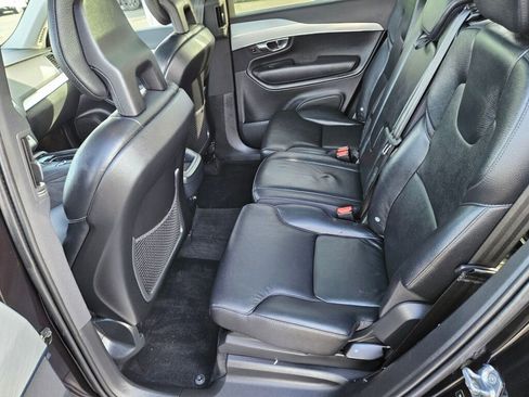 Used 2016 Volvo XC90 T5 Momentum image 14