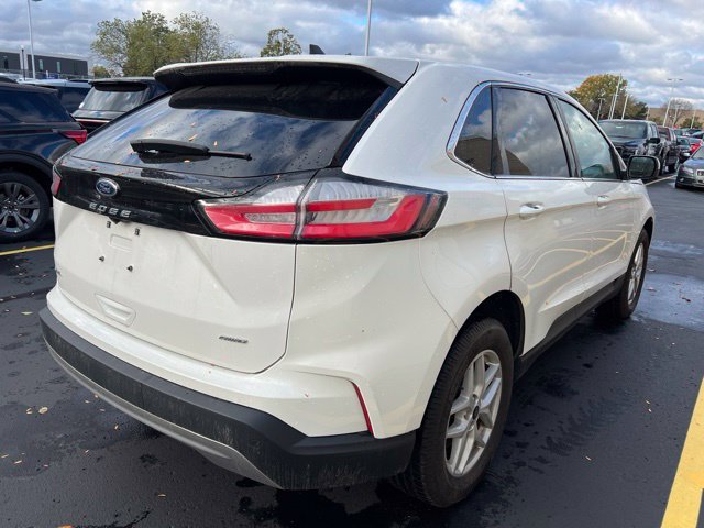 Used 2024 Ford Edge SEL w/ Convenience Package AWD/4WD image 2