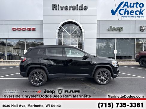 New 2026 Jeep Compass Latitude AWD/4WD image 1