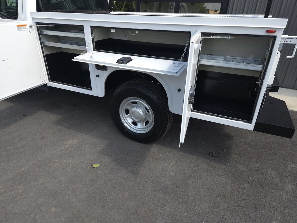 Used 2015 Ford F350 XL AWD/4WD image 4