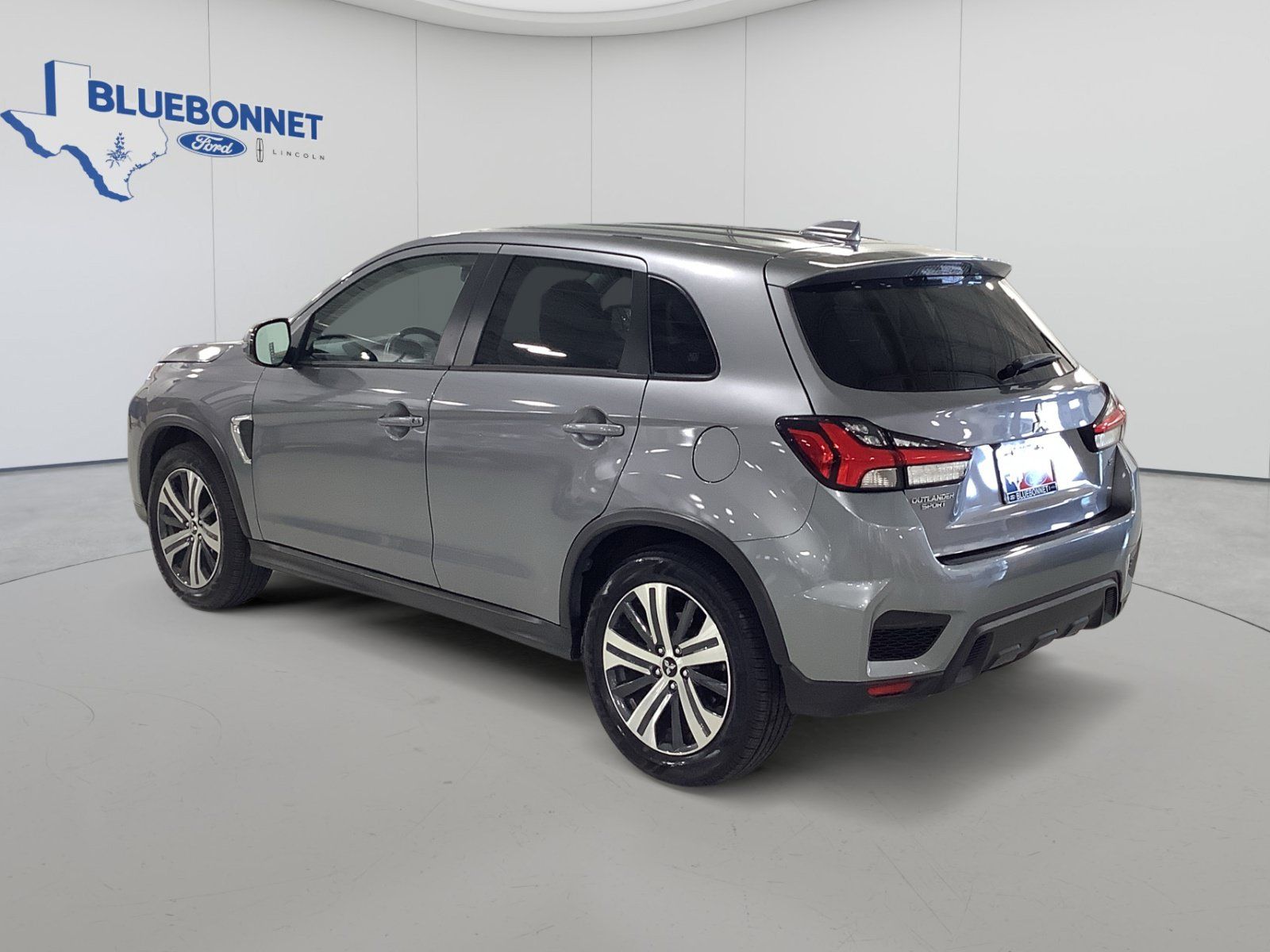 Used 2024 Mitsubishi Outlander Sport SE AWD/4WD image 7