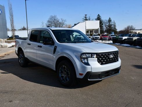 New 2025 Ford Maverick XLT w/ XLT Luxury Package image 9