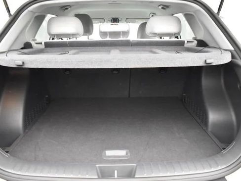 Used 2025 Hyundai Kona SEL FWD image 16
