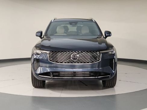 New 2026 Volvo XC90 T8 Core w/ Protection Package AWD/4WD image 9