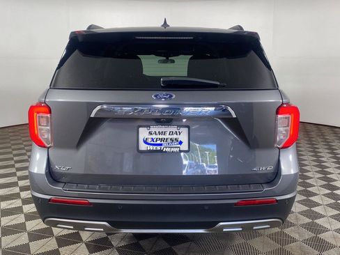 Used 2023 Ford Explorer XLT w/ Equipment Group 202A AWD/4WD image 25