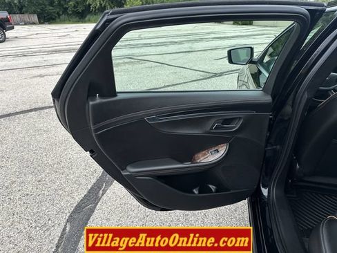 Used 2014 Chevrolet Impala LTZ FWD image 30
