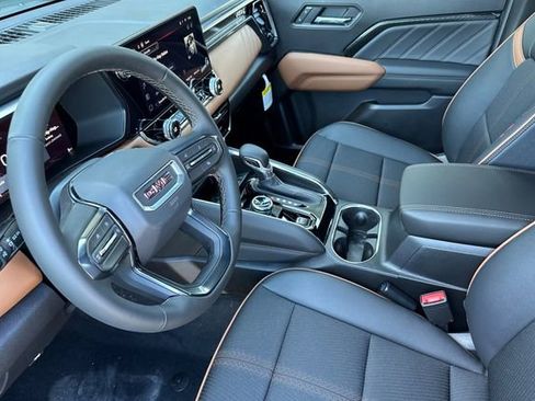 New 2026 GMC Canyon AT4 image 10